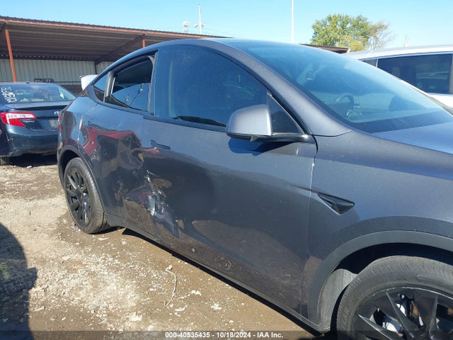 2021 TESLA MODEL Y 5YJYGDEE5MF108325 Photo 5
