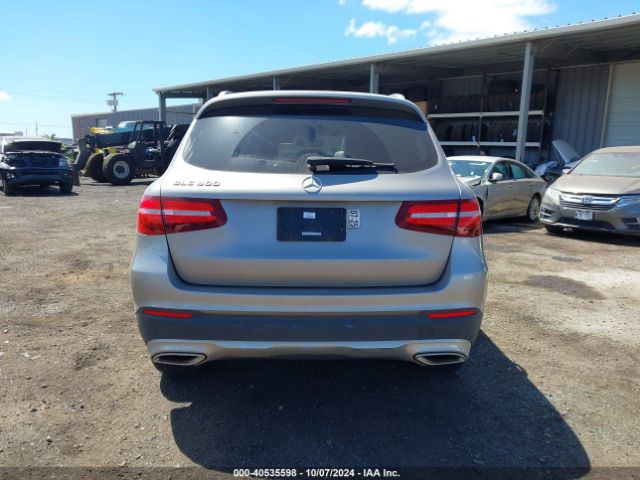 WDC0G4JB8KF599386 Mercedes-Benz GLC 300
