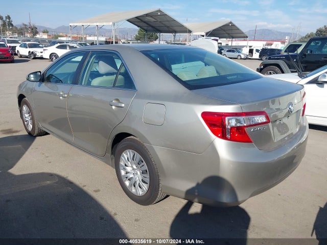 Toyota CAMRY LE 2014 4T4BF1FK1ER434158 Image 3