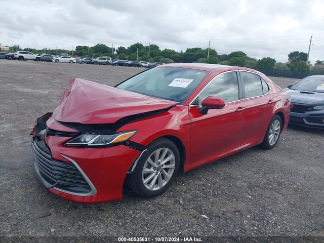 Toyota CAMRY LE 2023 4T1C11AK5PU179425 Image 2