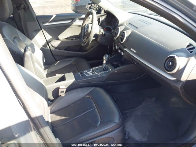 WAUAUGFF5K1012801 Audi A3 40 Premium/40 Titanium Premium