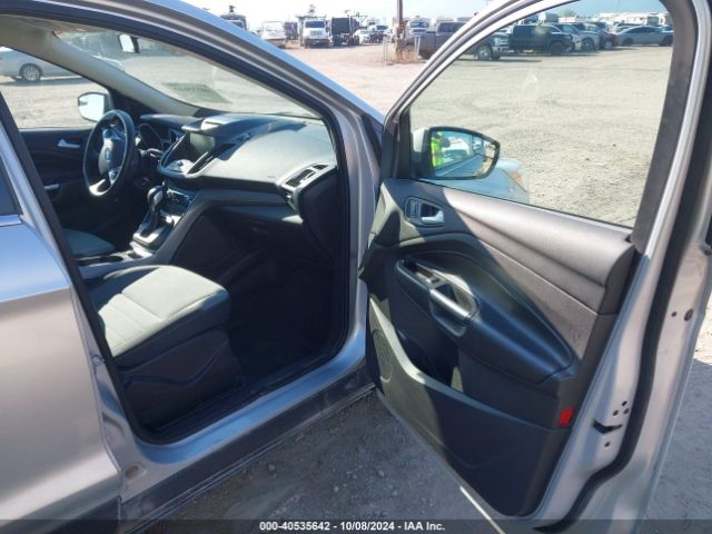 1FMCU9G96FUC05796 Ford ESCAPE SE