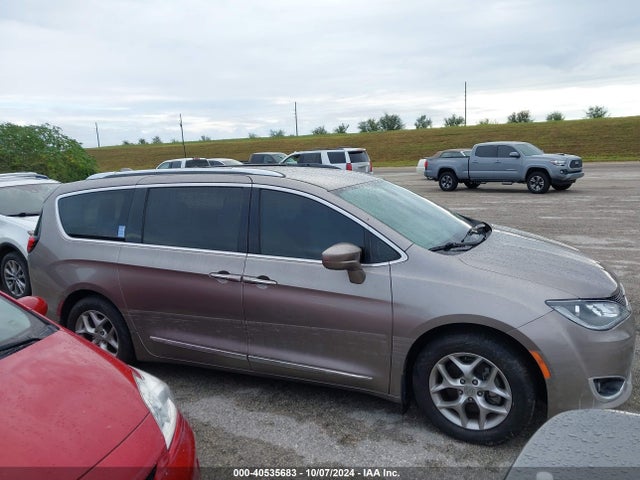 Chrysler Pacifica Touring L Plus 2018 2C4RC1EG7JR292361 Image 13
