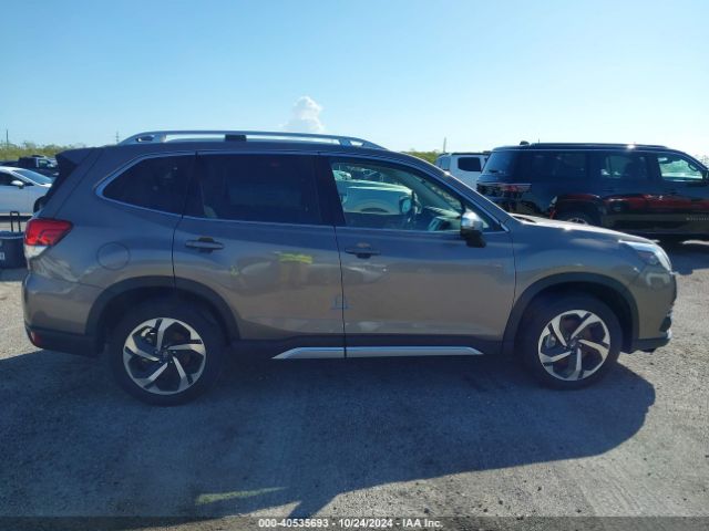 JF2SKARC0NH474126 Subaru Forester Touring