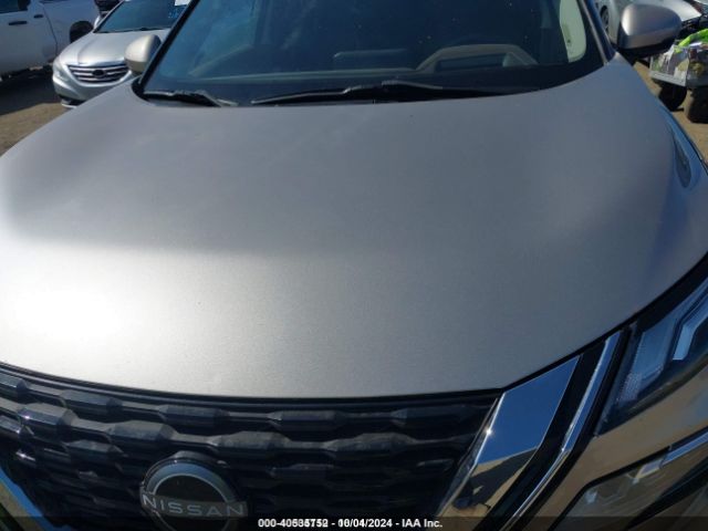JN8BT3DC6NW120027 Nissan Rogue Platinum Fwd
