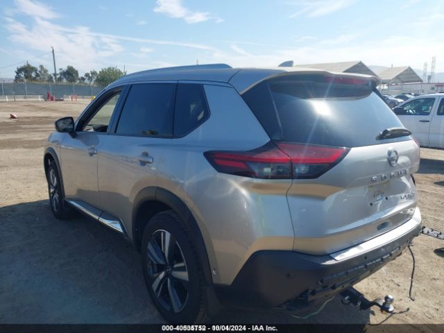 JN8BT3DC6NW120027 Nissan Rogue Platinum Fwd