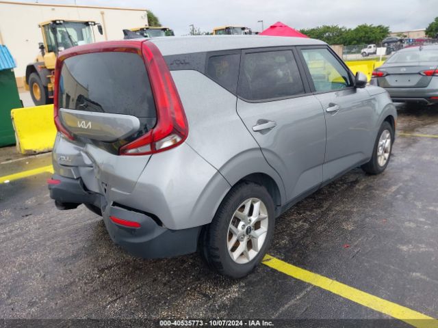 KNDJ23AU9N7807505 KIA SOUL LX