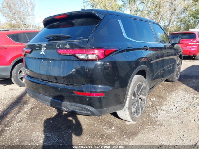 2022 MITSUBISHI OUTLANDER JA4J4TA85NZ073246 Photo 3