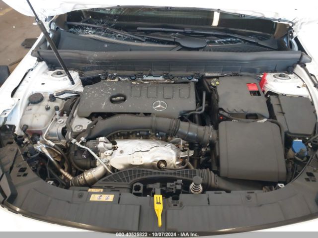 W1N4M4HB8NW196639 Mercedes-Benz Glb 250 4matic