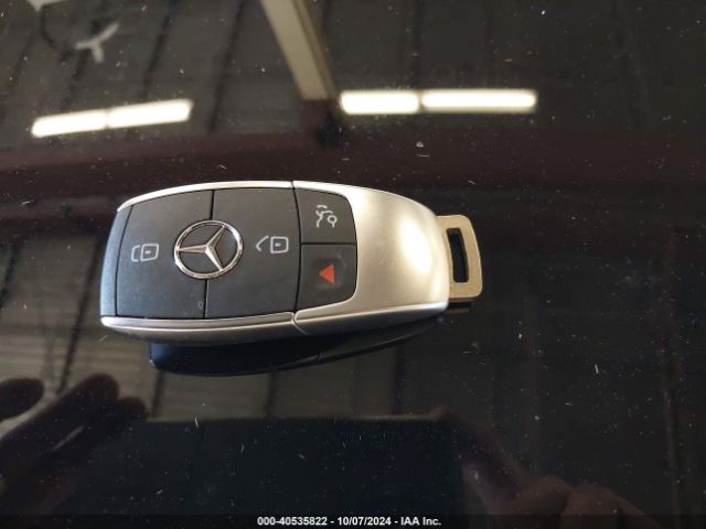 W1N4M4HB8NW196639 Mercedes-Benz Glb 250 4matic