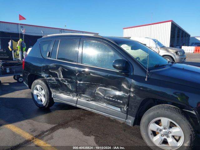 1C4NJCEA6HD147823 Jeep Compass Latitude Fwd