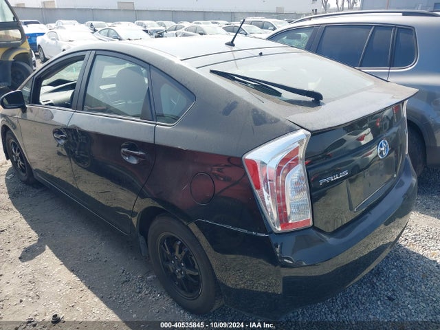Toyota Prius Two 2015 JTDKN3DU5F0459994 Image 3