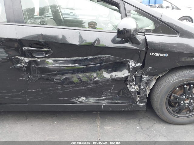 Toyota Prius Two 2015 JTDKN3DU5F0459994 Image 6