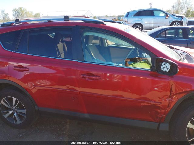 JTMRFREV7HJ115814 Toyota Rav4 Xle