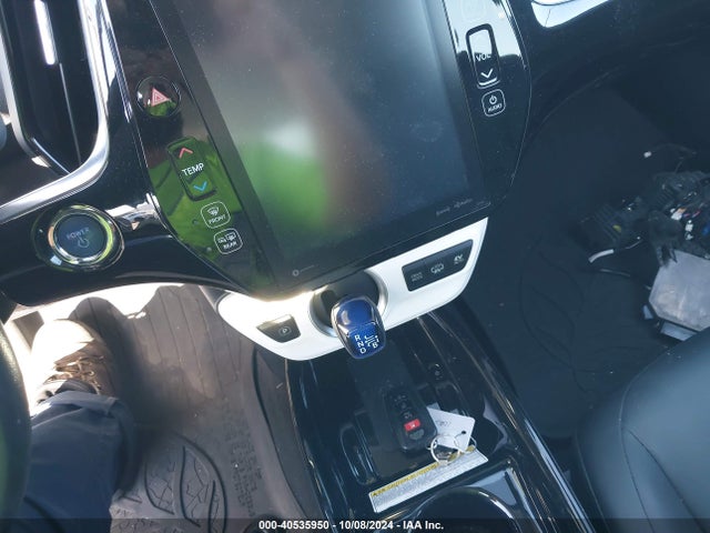 Toyota Prius Prime Premium 2017 JTDKARFP4H3039196 Image 11