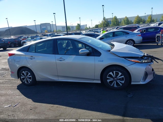 Toyota Prius Prime Premium 2017 JTDKARFP4H3039196 Image 14