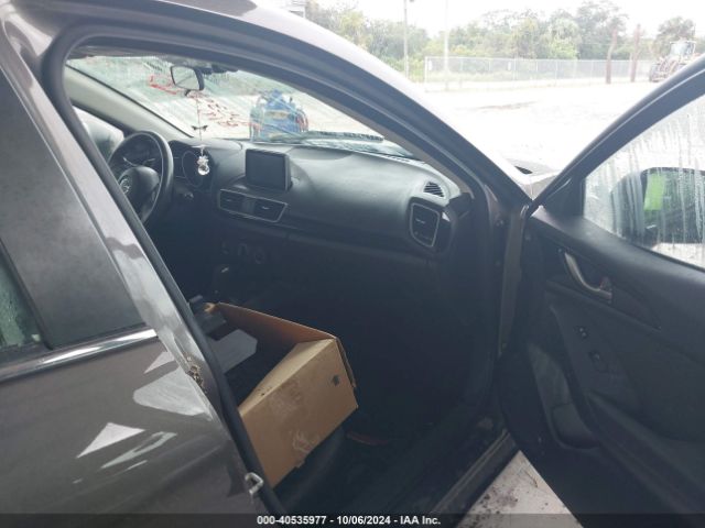 JM1BM1K78G1348257 Mazda Mazda3 I Sport