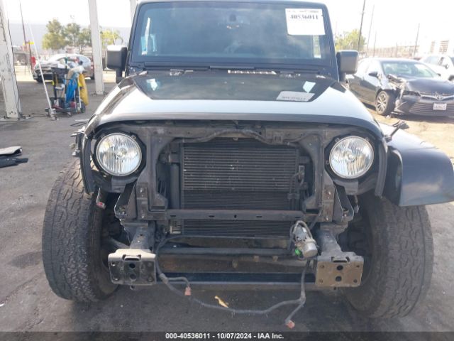 1C4BJWEG3GL135402 Jeep Wrangler Unlimited Sahara