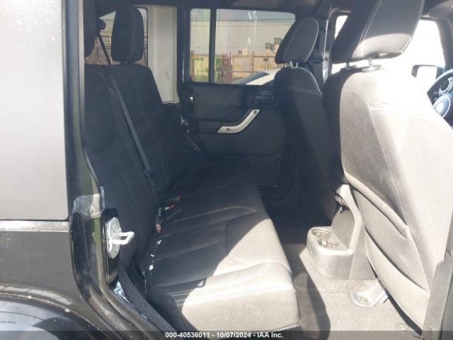 1C4BJWEG3GL135402 Jeep Wrangler Unlimited Sahara