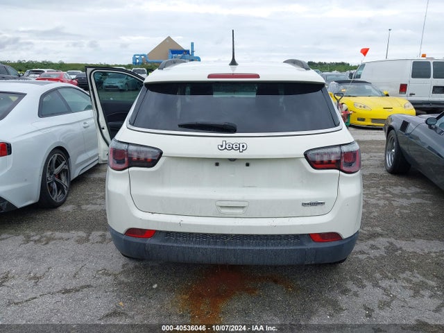 3C4NJCBBXKT685553 Jeep Compass Latitude Fwd