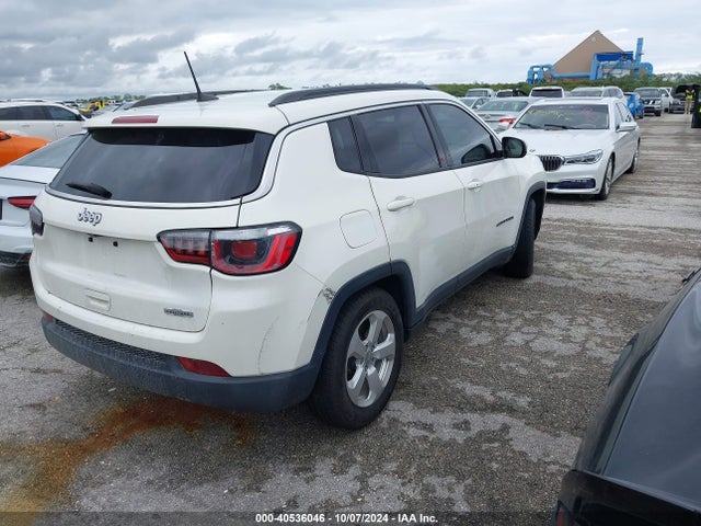 3C4NJCBBXKT685553 Jeep Compass Latitude Fwd
