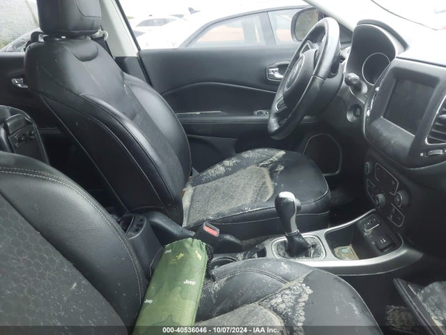 3C4NJCBBXKT685553 Jeep Compass Latitude Fwd
