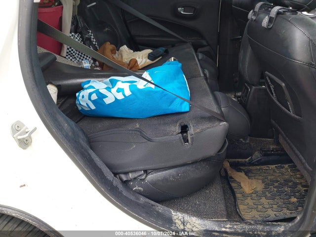 3C4NJCBBXKT685553 Jeep Compass Latitude Fwd