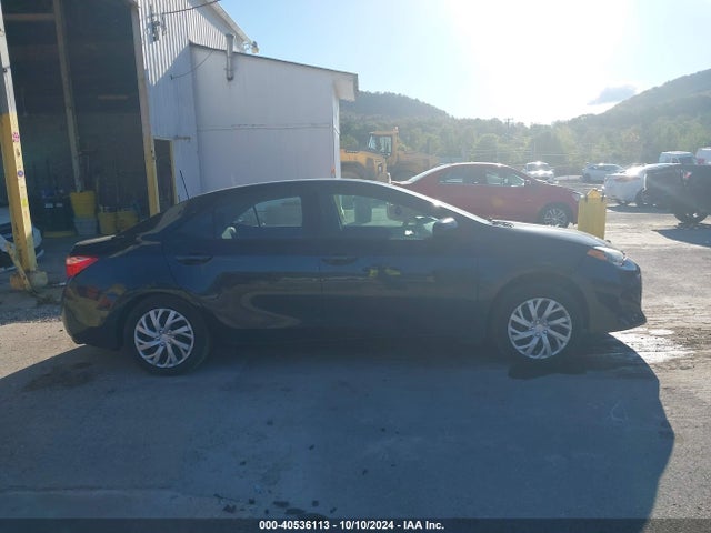 Toyota COROLLA LE 2019 5YFBURHE8KP930061 Image 13