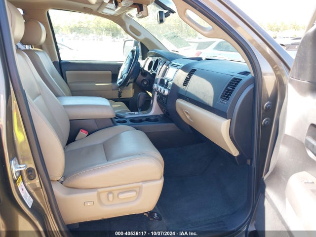 Toyota Sequoia Sr5 5.7l V8 2014 5TDBW5G1XES094153 Image 5