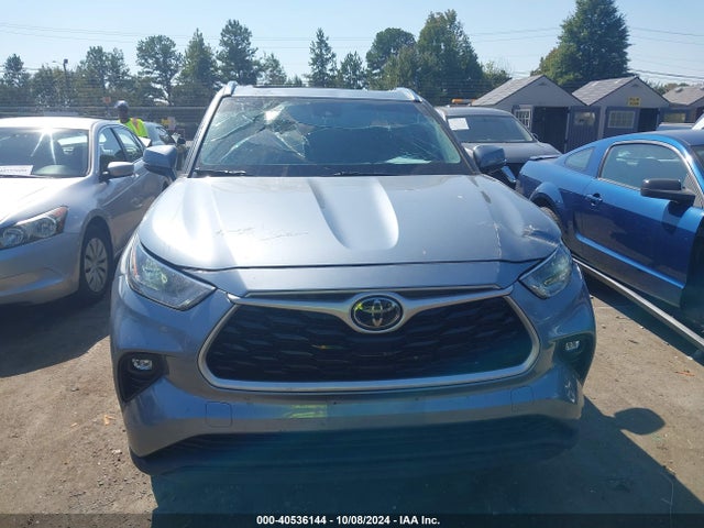 Toyota Highlander Xle 2021 5TDGZRBHXMS095245 Image 12
