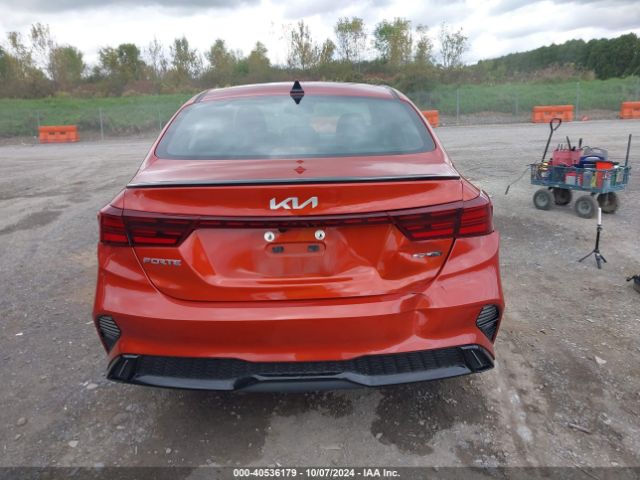 3KPF54AD2PE571964 KIA Forte Gt-line