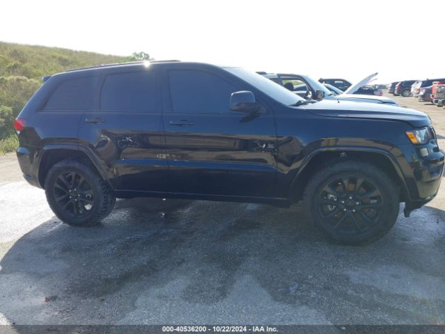 1C4RJEAG4MC861358 Jeep Grand Cherokee Laredo X 4x2