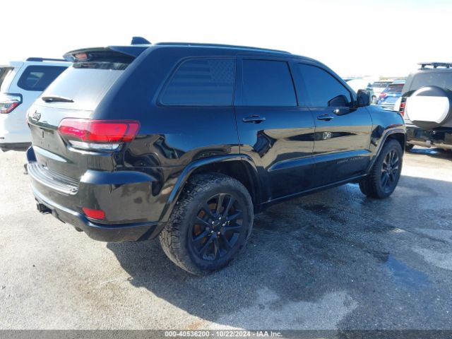 1C4RJEAG4MC861358 Jeep Grand Cherokee Laredo X 4x2