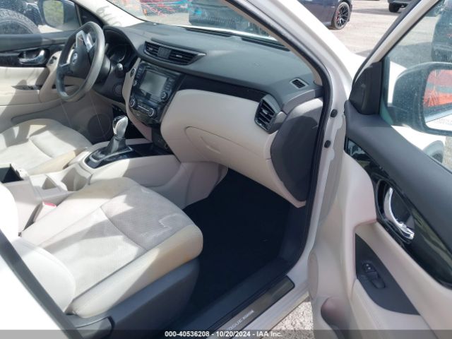 JN1BJ1CP6KW220217 Nissan Rogue Sport Sv
