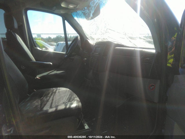 WD4PE8CC1F5990940 Mercedes-Benz Sprinter 2500 High  Roof