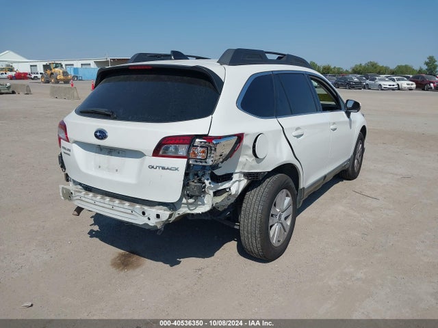 Subaru Outback 2.5i Premium 2018 4S4BSAFC0J3294604 Image 4