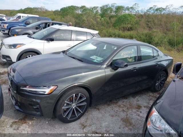 7JR102FZXMG123602 Volvo S60 T5 Momentum