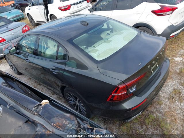 7JR102FZXMG123602 Volvo S60 T5 Momentum