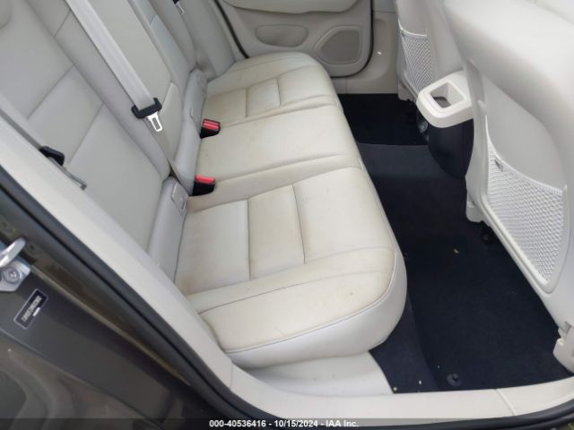 7JR102FZXMG123602 Volvo S60 T5 Momentum
