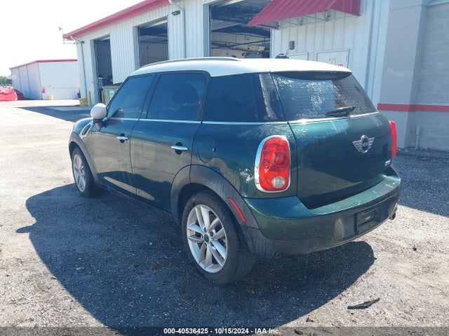 2013 MINI COUNTRYMAN WMWZB3C59DWM06997 Photo 2