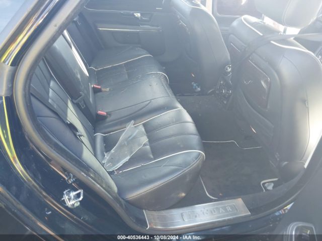 2011 JAGUAR XJ SAJWA2GB1BLV01430 Photo 7