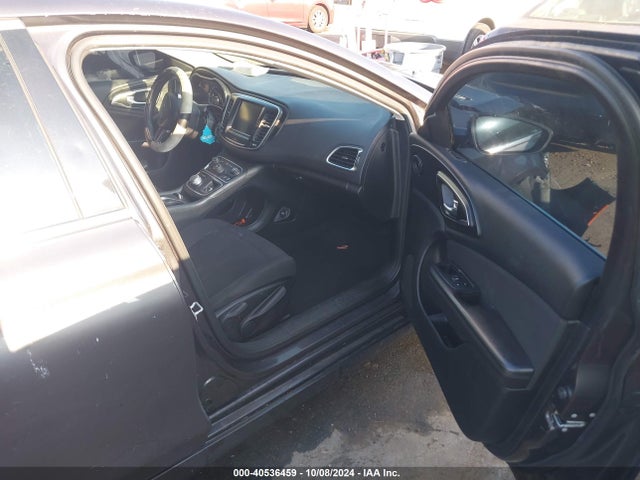Chrysler 200 Limited 2015 1C3CCCAB1FN621236 Image 5