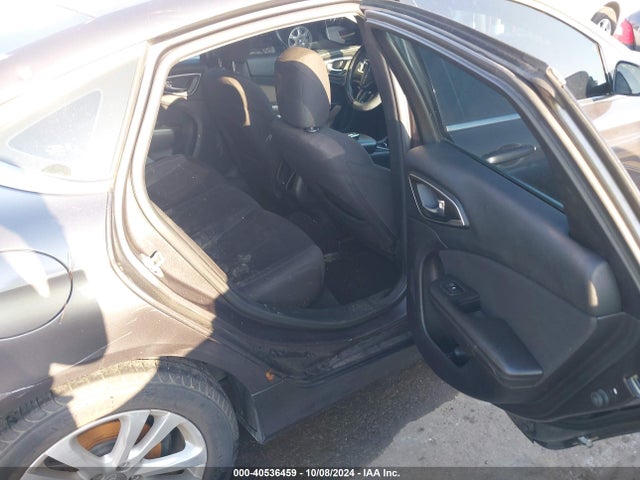 Chrysler 200 Limited 2015 1C3CCCAB1FN621236 Image 8
