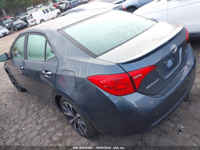 Toyota COROLLA SE 2017 5YFBURHE3HP577916 Image 3