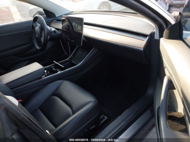 5YJ3E1EAXLF643922 Tesla Model 3 Standard Range Plus Rear-wheel Drive/standard Range Rear-wheel Drive