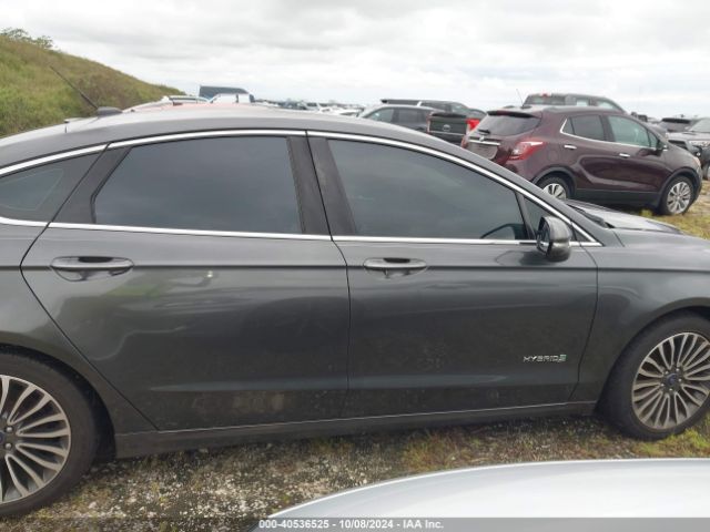 3FA6P0RU1HR250263 Ford Fusion Hybrid Titanium