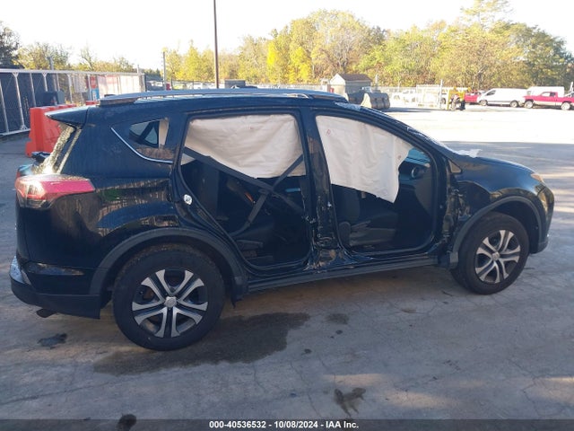 Toyota RAV4 LE 2017 2T3BFREV8HW583506 Image 13