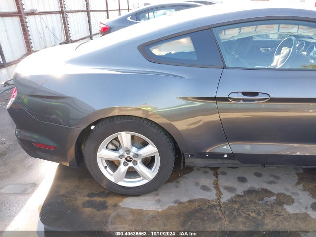 Ford Mustang V6 2015 1FA6P8AM2F5403470 Image 18
