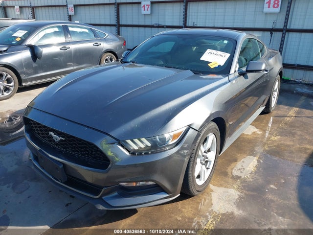 Ford Mustang V6 2015 1FA6P8AM2F5403470 Image 2