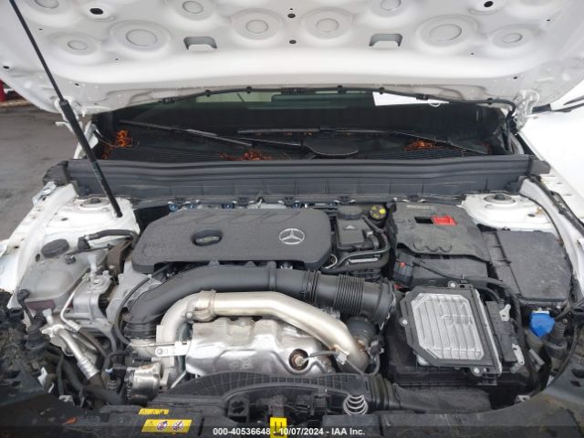W1N4M4GBXRW374297 Mercedes-Benz GLB 250